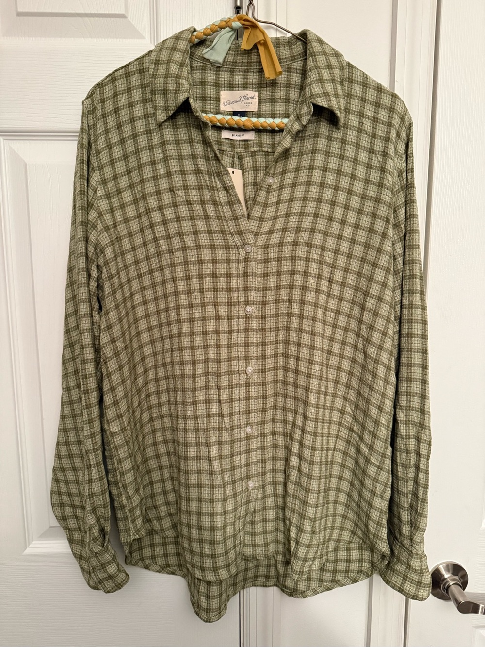 Universal Thread Olive Plaid Button-Down Women's Shirt